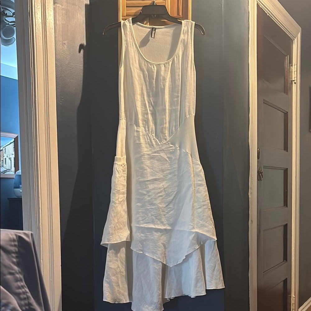Elegant White Linen Sleeveless Dress